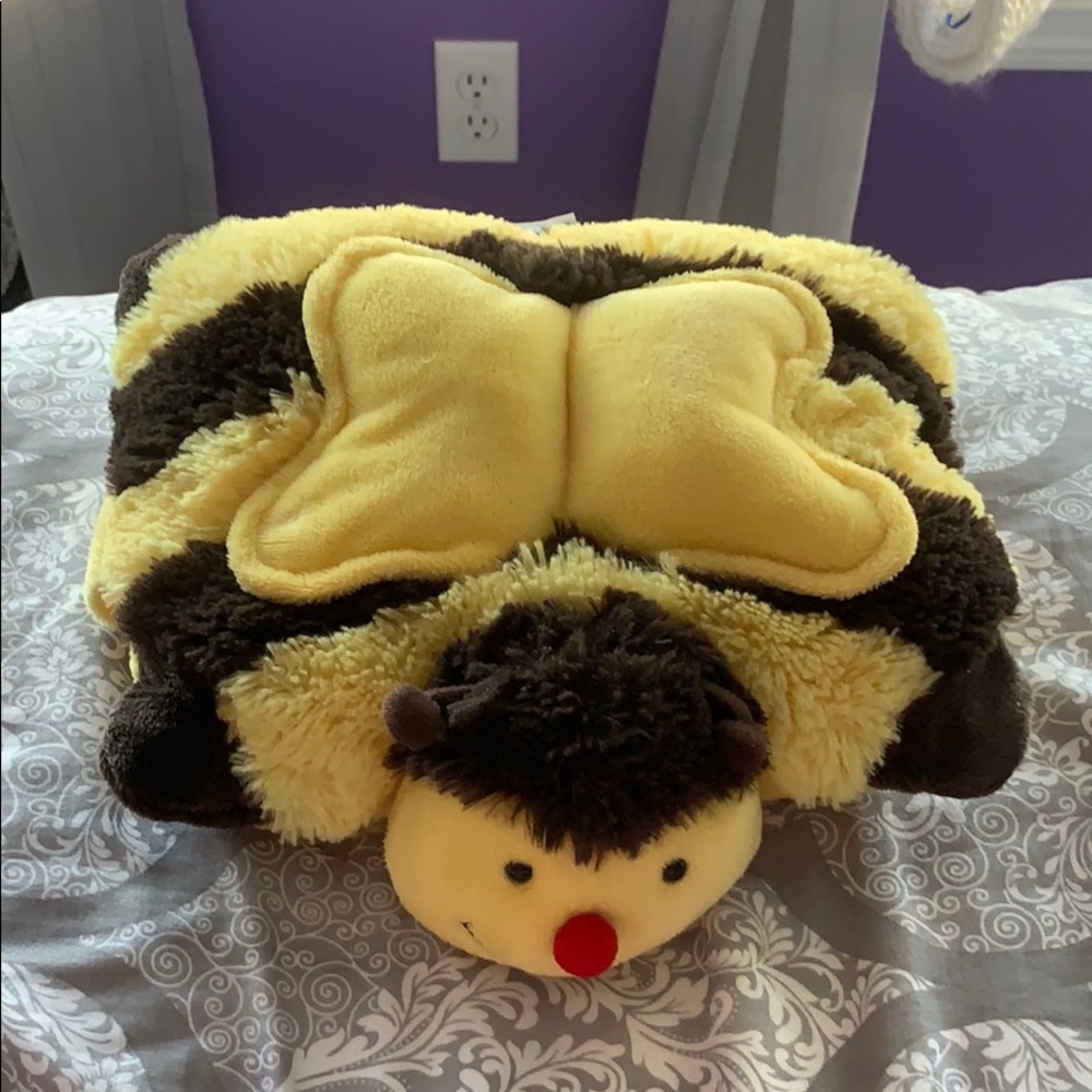 Bubble Bee Mini pillow pet